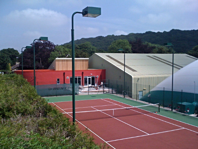 2 Indoor Courts